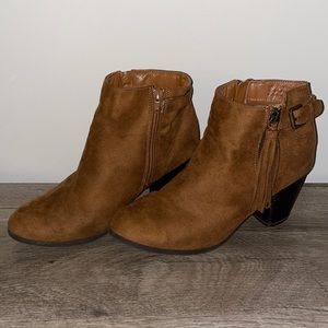 Cute Faux Suede Fall Booties!